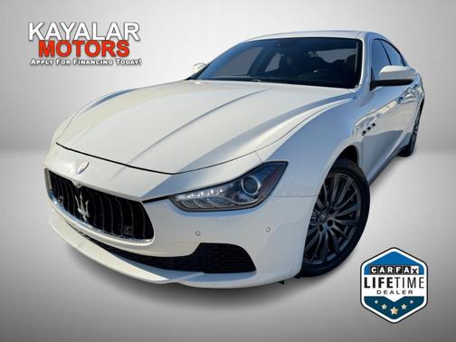 2017 Maserati Ghibli Base