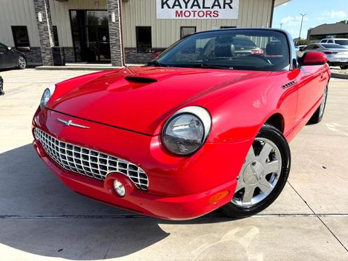 2002 Ford Thunderbird Deluxe