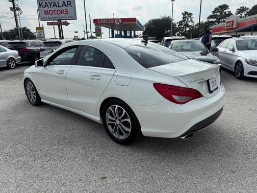 White 2015 Mercedes-Benz CLA-Class