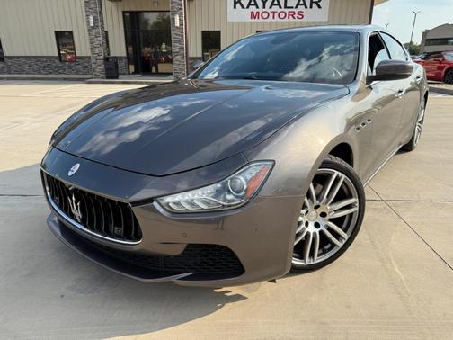 2017 Maserati Ghibli Base