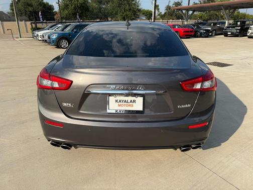 2017 Maserati Ghibli Base