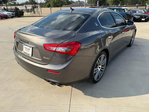 2017 Maserati Ghibli Base
