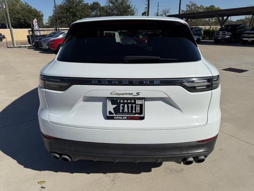 2020 Porsche Cayenne S