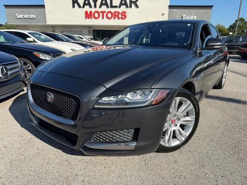 2016 Jaguar XF 35t Premium
