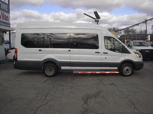 2018 Ford Transit-350 XL