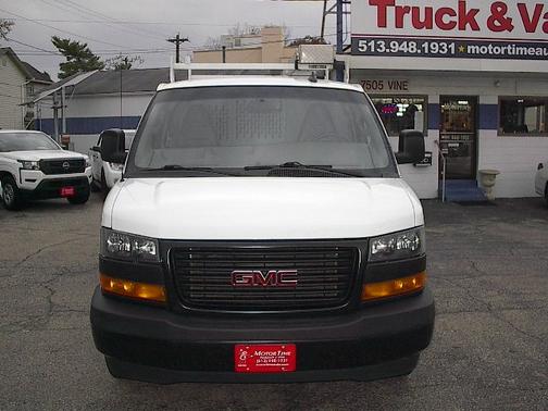 2022 GMC Savana 2500 Work Van