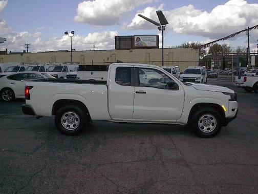 2024 Nissan Frontier S