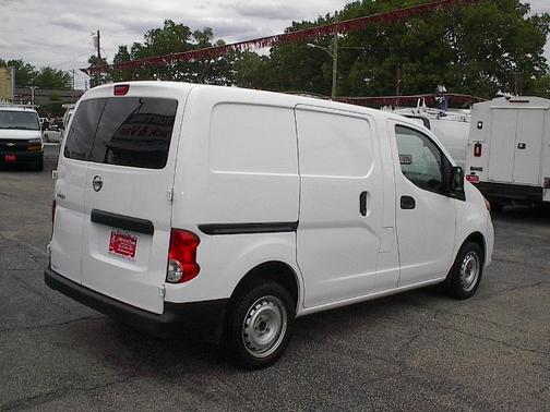 FRESH POWDER WHITE 2020 Nissan NV200 S