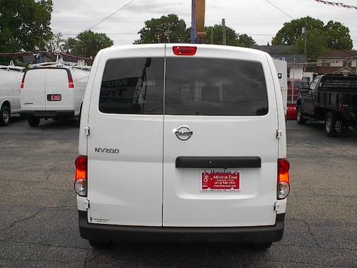FRESH POWDER WHITE 2020 Nissan NV200 S
