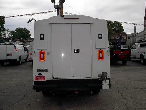 SUMMIT WHITE 2019 Chevrolet Express 3500 Work Van