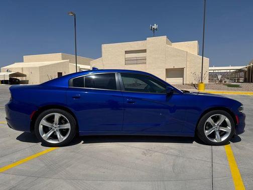 2018 Dodge Charger SXT Plus