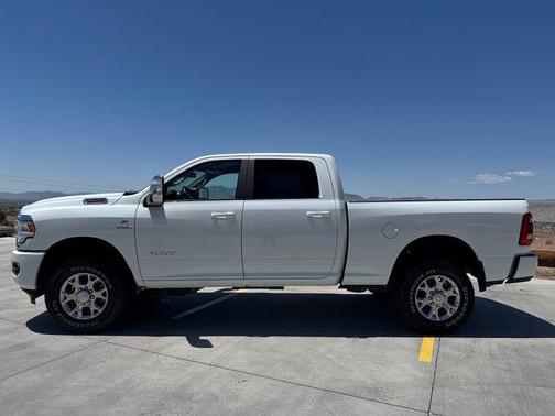 Bright White Clearcoat 2024 RAM 2500 Laramie