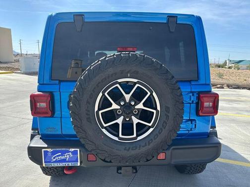 Hydro Blue Pearlcoat 2026 Jeep Wrangler Rubicon