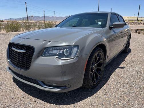 2019 Chrysler 300 S