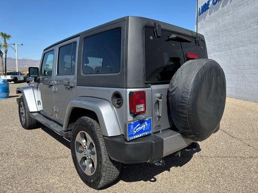 Silver 2018 Jeep Wrangler JK Unlimited Sahara
