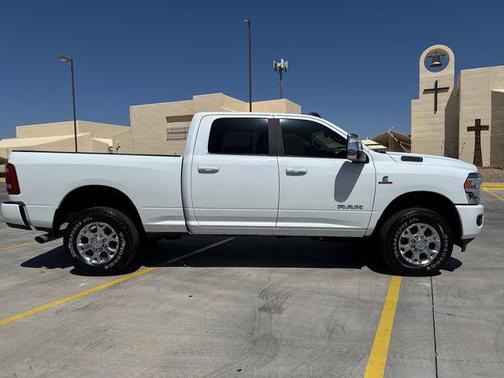 Bright White Clearcoat 2024 RAM 2500 Laramie