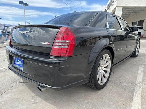 2006 Chrysler 300C SRT-8