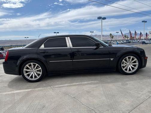 2006 Chrysler 300C SRT-8