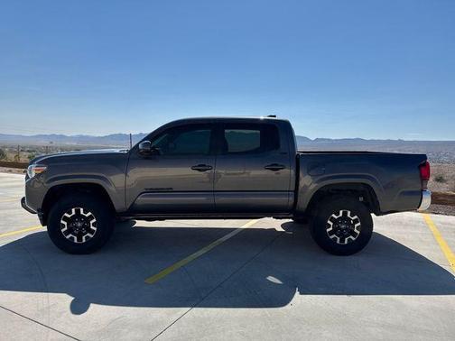 2020 Toyota Tacoma SR5