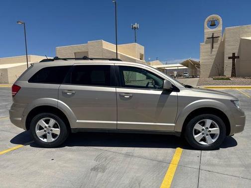 Light Sandstone 2009 Dodge Journey SXT
