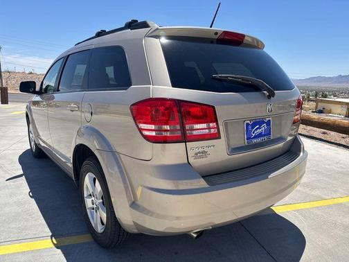 Light Sandstone 2009 Dodge Journey SXT