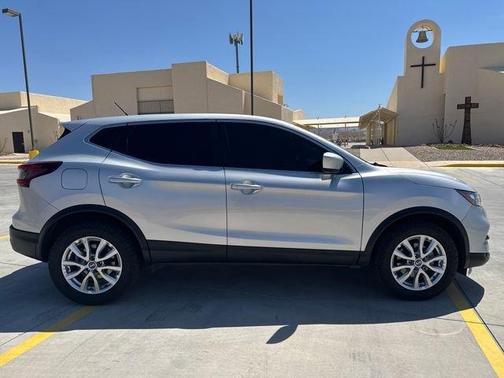 Brilliant Silver 2021 Nissan Rogue Sport S
