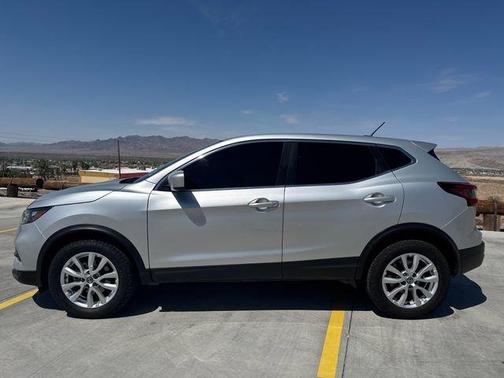 Brilliant Silver 2021 Nissan Rogue Sport S