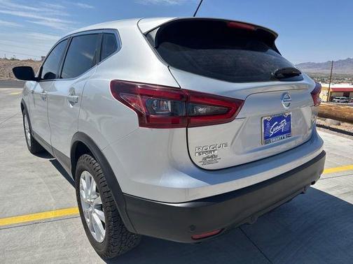 Brilliant Silver 2021 Nissan Rogue Sport S