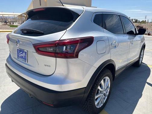 Brilliant Silver 2021 Nissan Rogue Sport S