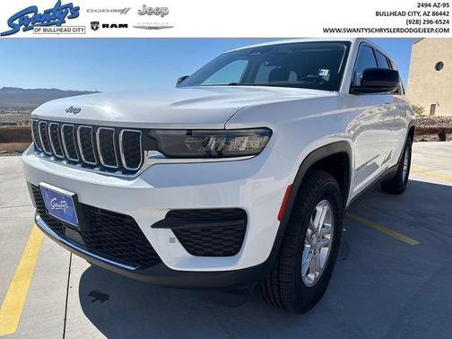2023 Jeep Grand Cherokee Laredo
