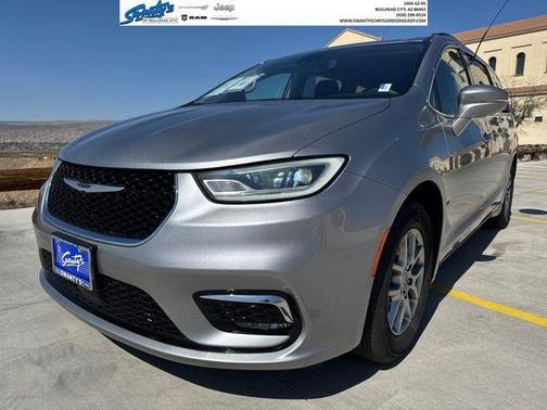 2021 Chrysler Pacifica Touring