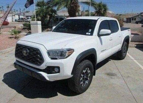 Photo 3 of 20 of 2021 Toyota Tacoma