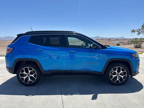 Hydro Blue Pearlcoat 2025 Jeep Compass Limited