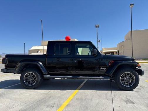 Black 2020 Jeep Gladiator Overland