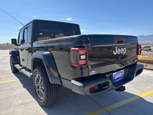 Black 2020 Jeep Gladiator Overland