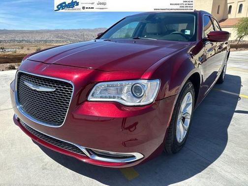 2016 Chrysler 300 Limited