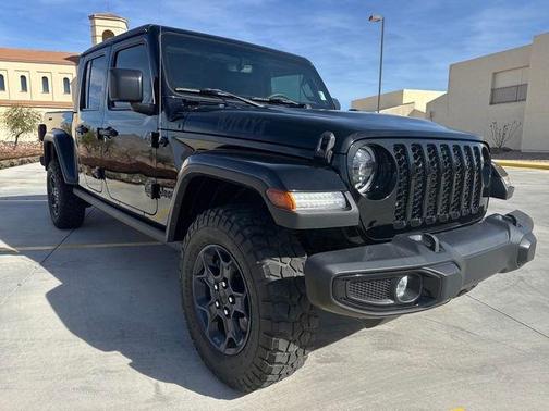 2023 Jeep Gladiator Sport