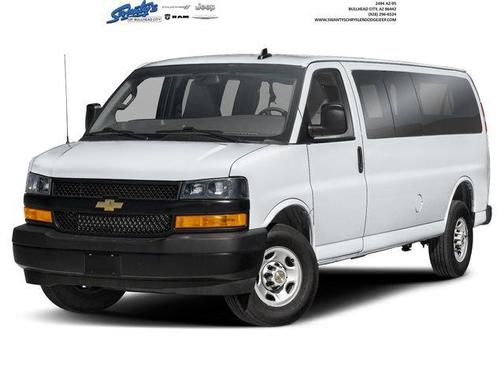 2025 Chevrolet Express 3500 LT