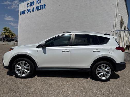 Blizzard Pearl 2014 Toyota RAV4 Limited
