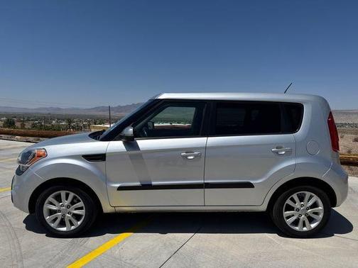 2012 Kia Soul +
