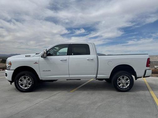 Bright White Clearcoat 2024 RAM 2500 Laramie