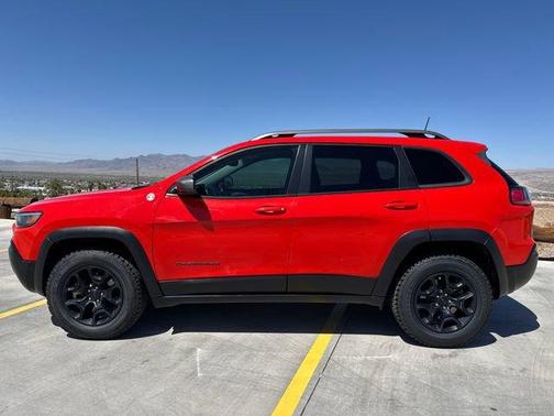 Orange 2021 Jeep Cherokee Trailhawk