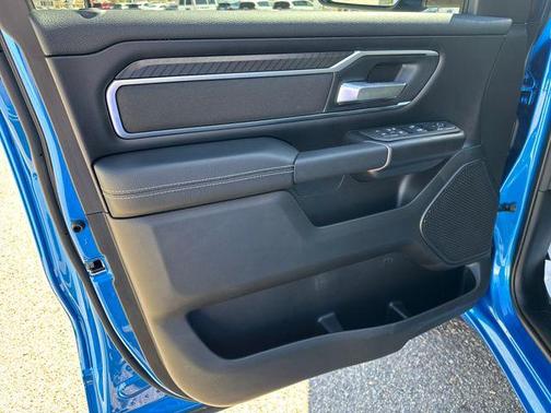 Hydro Blue Pearlcoat 2026 RAM 1500 Big Horn