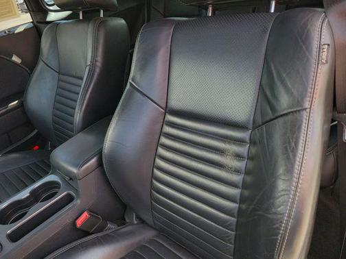 2014 Dodge Challenger R/T