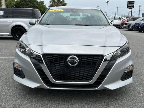 2022 Nissan Altima S FWD