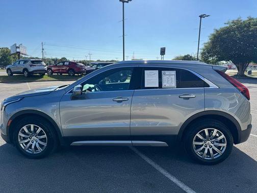 2023 Cadillac XT4 Premium Luxury