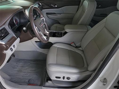 2021 GMC Acadia FWD SLT