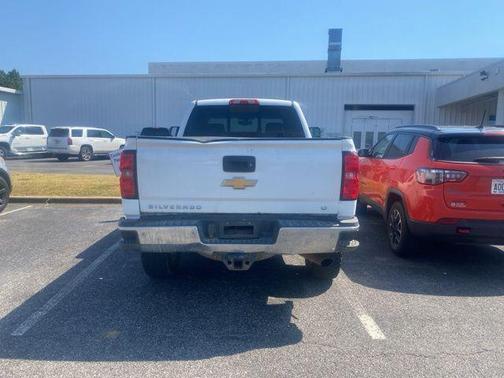 2017 Chevrolet Silverado 2500 LT
