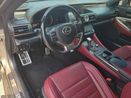 2016 Lexus RC 200t 200t