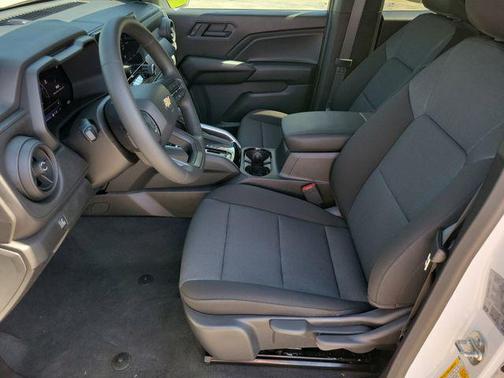 2025 Chevrolet Colorado WT